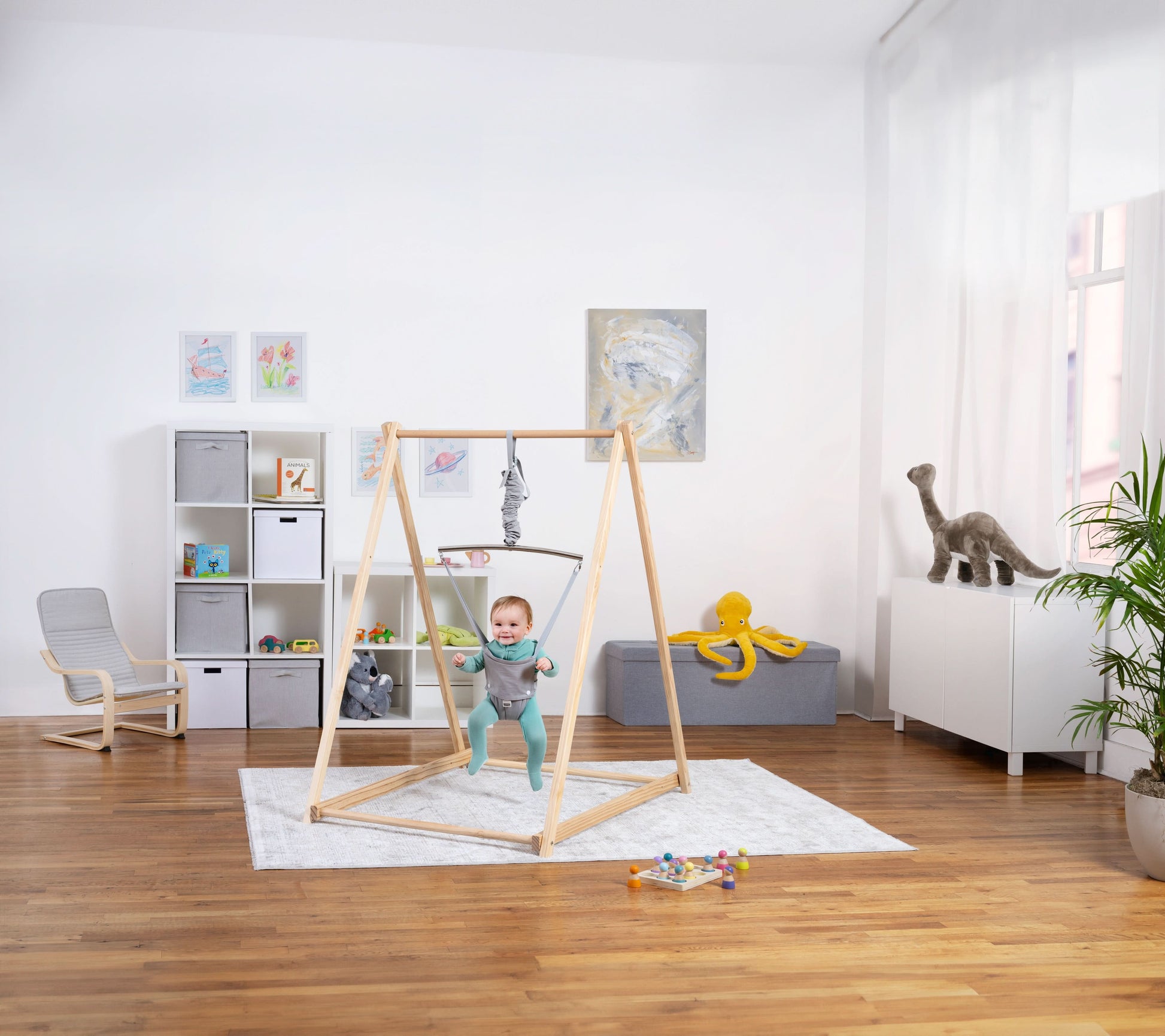 Tulip Foldable Baby Bouncer – Lightweight & Portable Infant Seat with Safety Harness